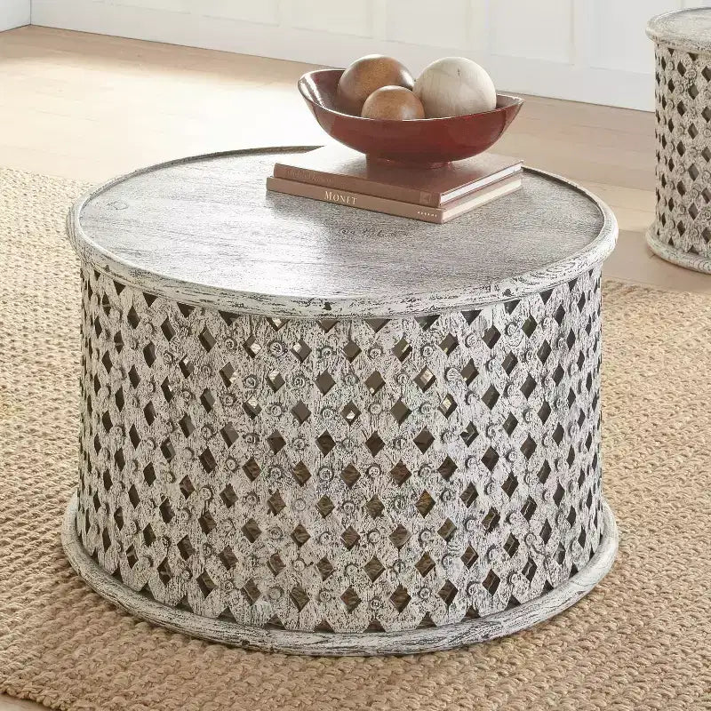 Table Basse Ronde Samir Alabaster - Steve Silver Co. : Blanc chiné, cadre en bois, plateau de type plateau, aucun assemblage requis